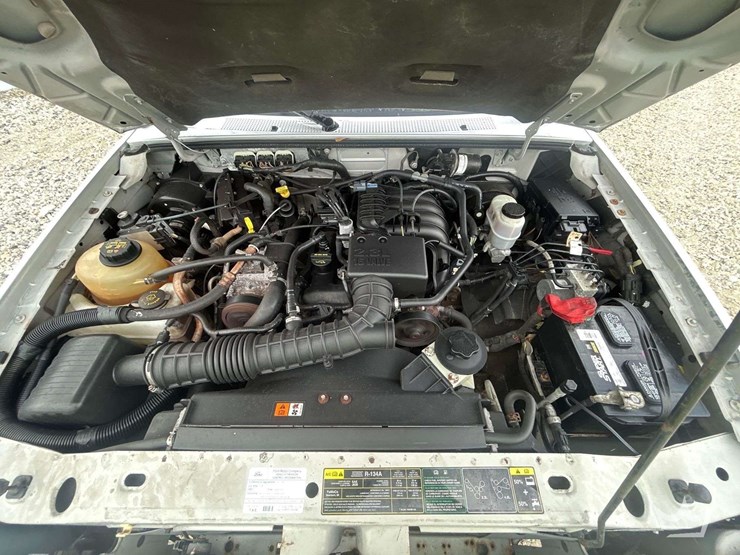 2010-ford-ranger-image-8