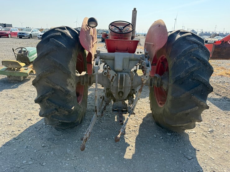massey-ferguson-85-image-5