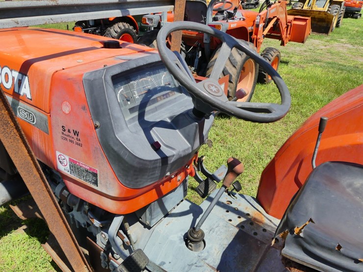 2007-kubota-m4800-image-12