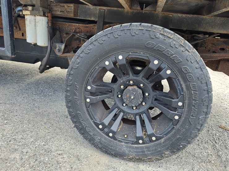 2001-ford-f350-image-60
