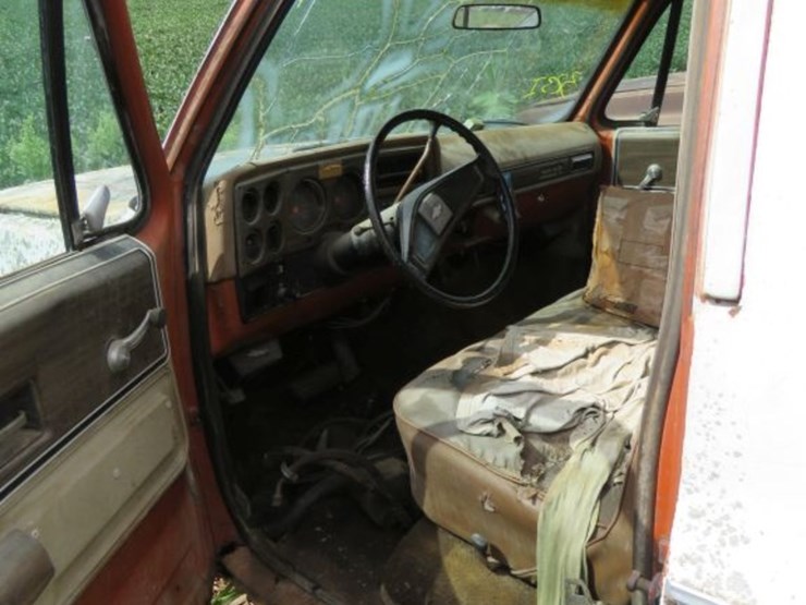 1977-chevrolet-c20-image-6