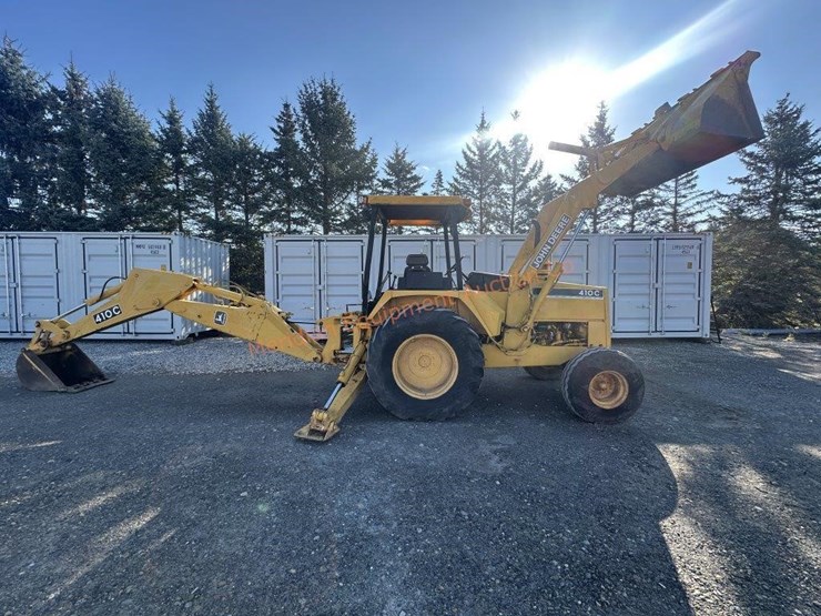 deere-410c-image-36