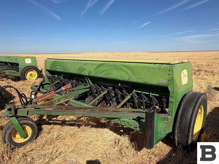john-deere-8350-image-6