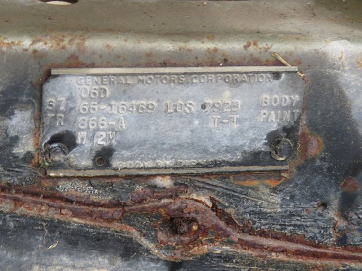 1966-chevrolet-impala-4dr-sedan-image-8