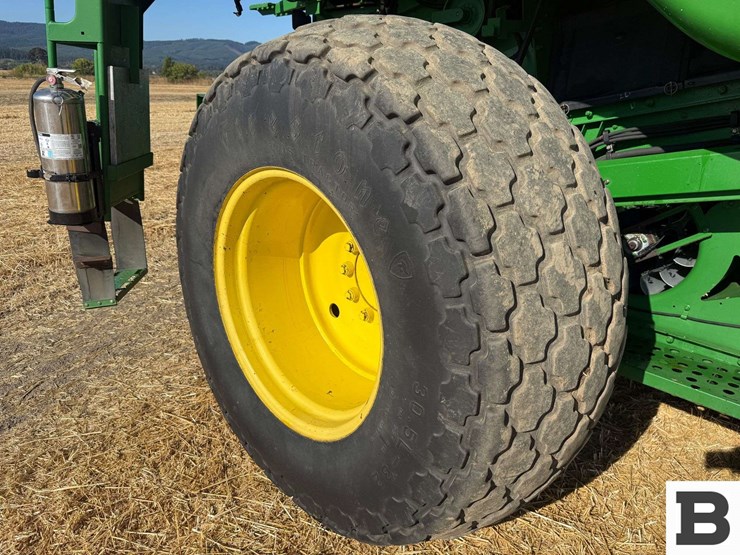 2000-john-deere-9650-sts-image-21