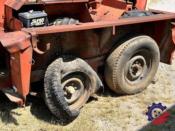 ditch-witch-2310dd-image-9