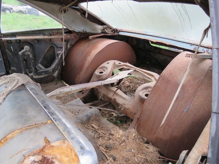 1965-chevrolet-impala-2dr-ht-image-11