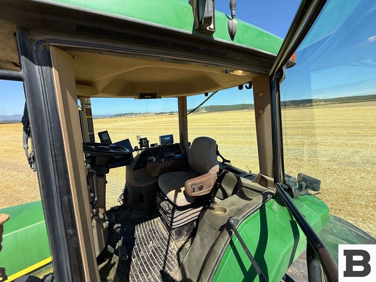 2001-john-deere-8110-image-52