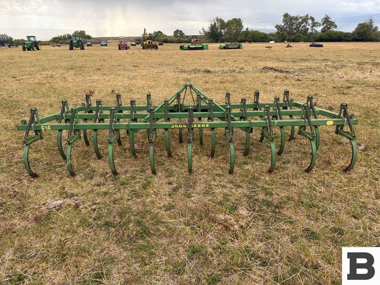 john-deere-c10-image-4