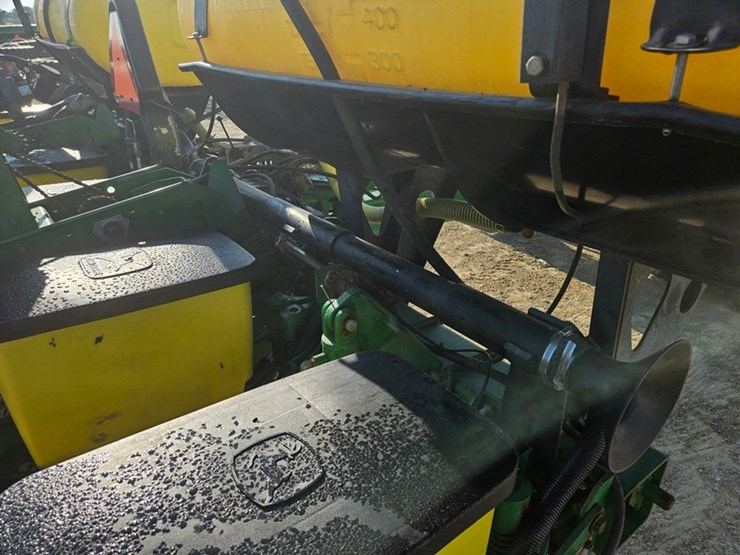 john-deere-1770-image-47