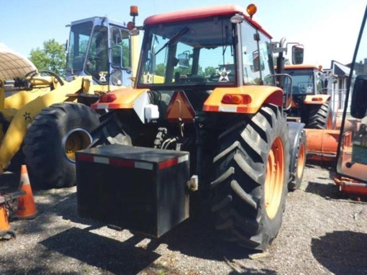 kubota-m110x-image-2