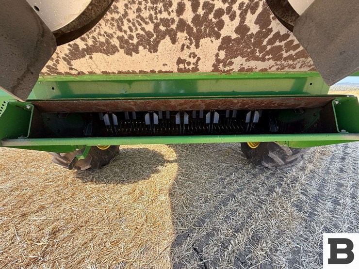 2014-john-deere-s660-image-42