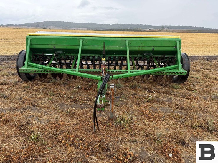 john-deere-8350-image-8
