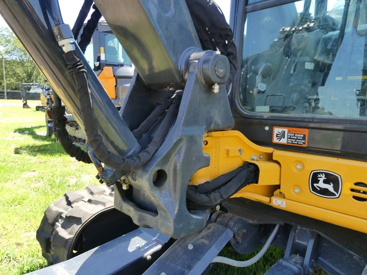 deere-60p-image-10