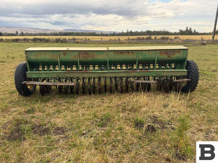 13'-grain-drill-image-4