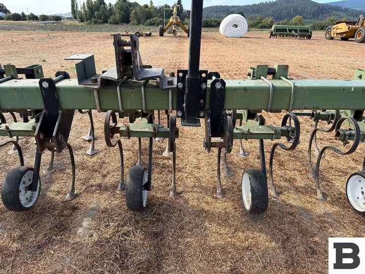 lorenz-row-crop-cultivator-16'-image-10
