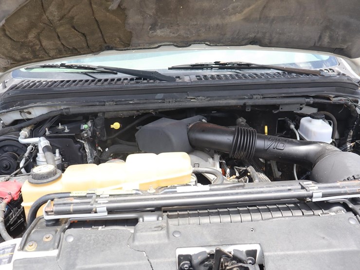 2002-ford-f450-image-16