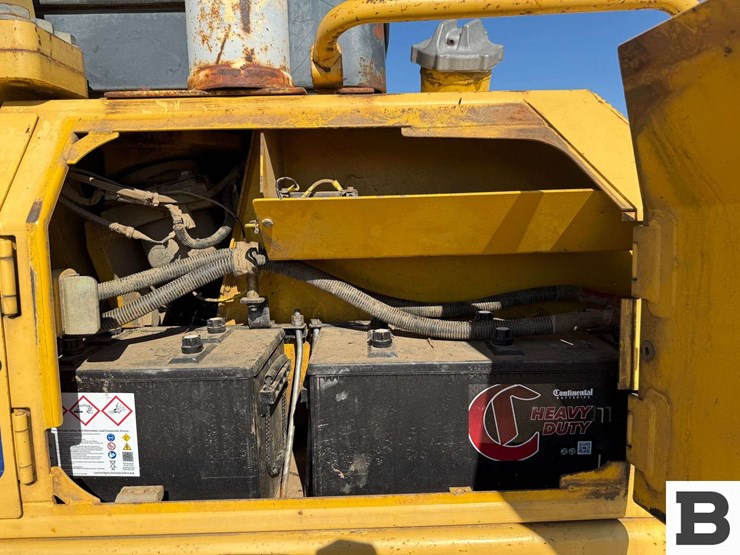 2006-komatsu-d65px-15e0-image-51