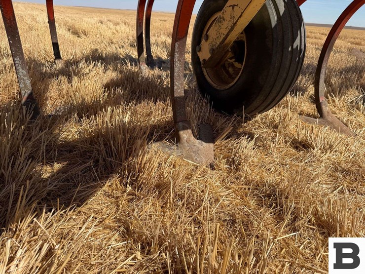 krause-2341-field-cultivator-image-19