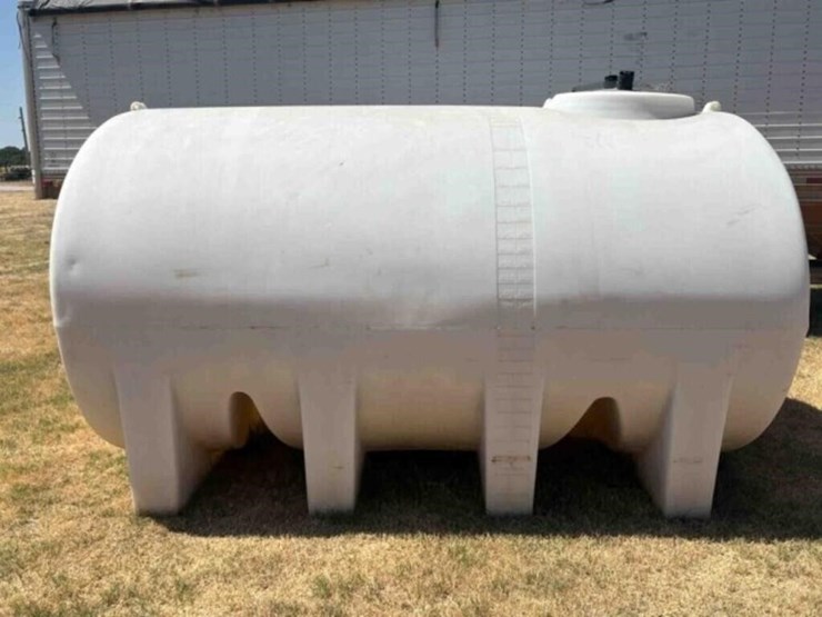 endurplas-2500-gallon-polly-water-tank-image-2