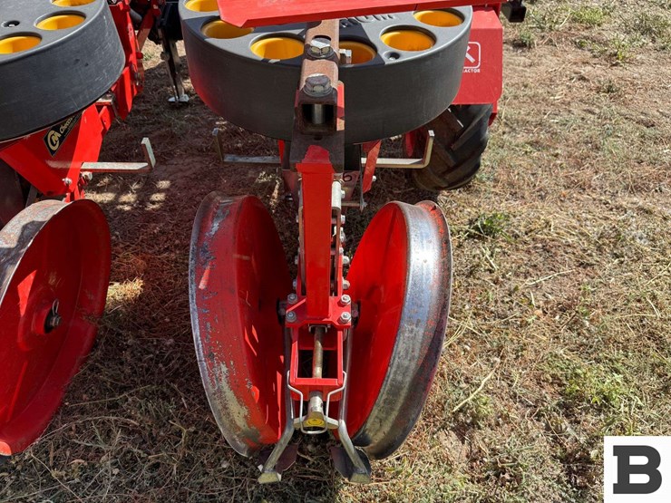 checchi-&-magli-no-till-transplanter-6r-30-image-25