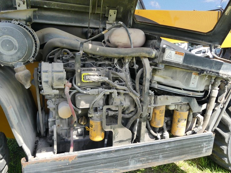 caterpillar-th255c-image-11
