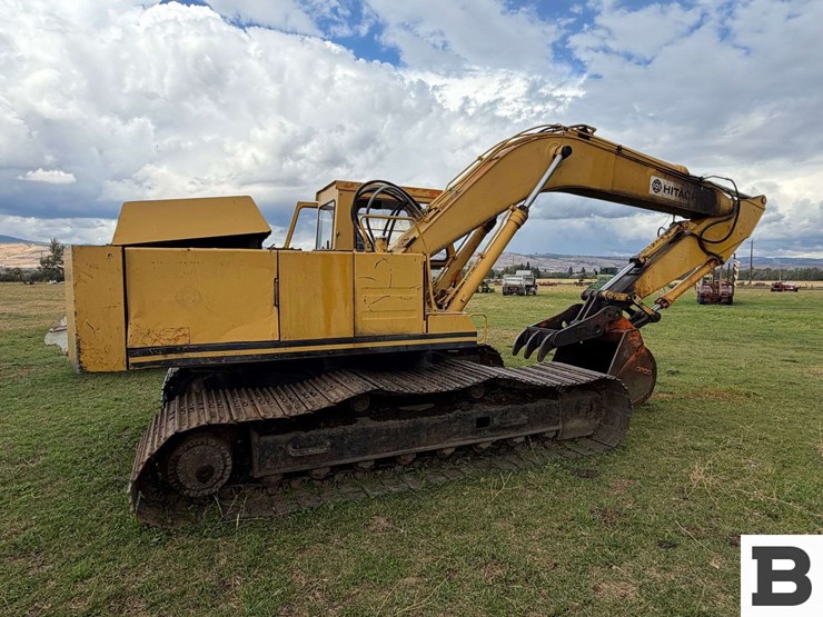 1985-hitachi-uh07-lc-7-image-5