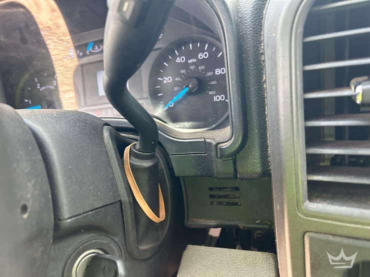 2017-ford-f550-image-16
