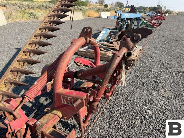 new-holland-450-image-5