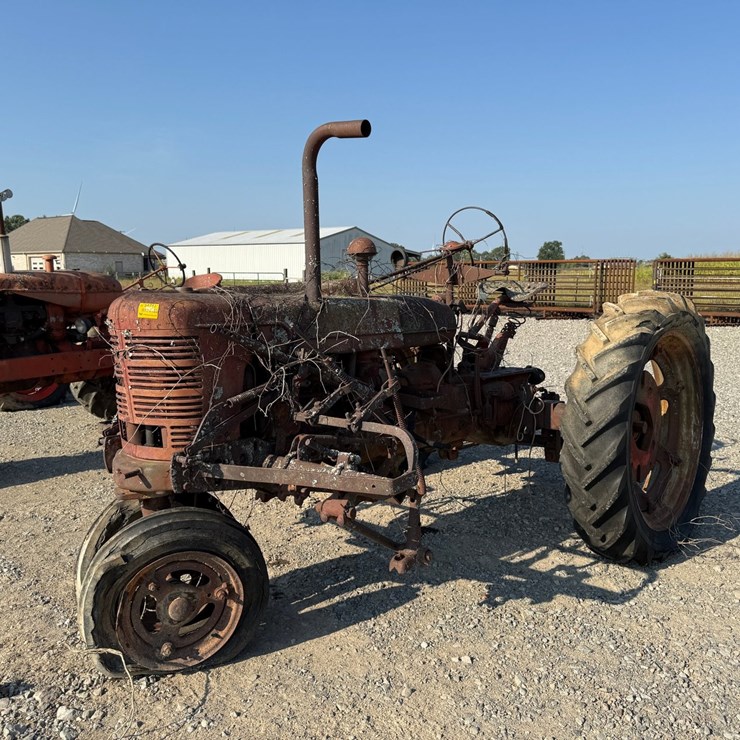 FORD TRACTOR