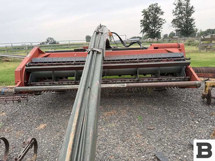 hesston-1160-image-10