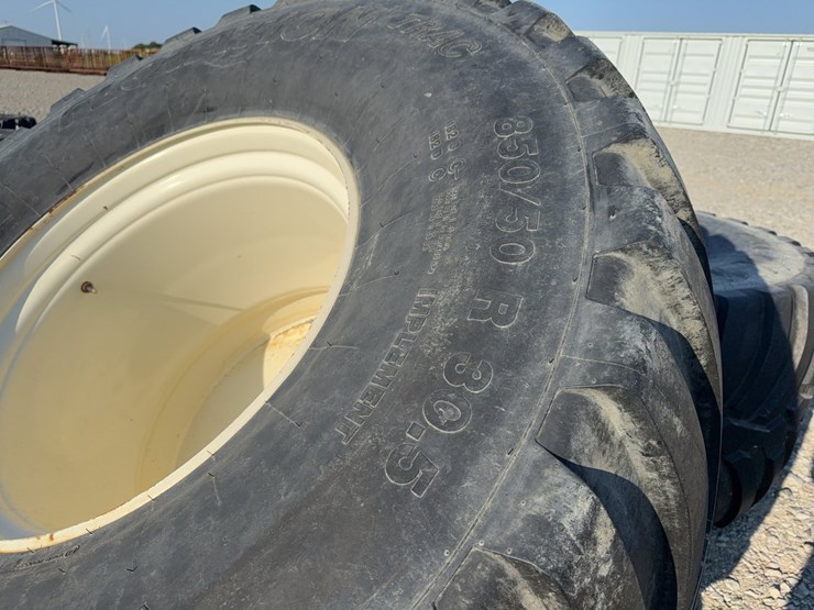 #52578-•-lot-of-(2)-350/50r30.5-tires-inv#52578-image-9