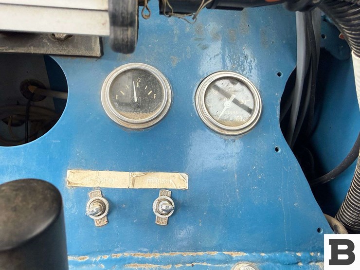 custom-sprayer-buggy-image-61