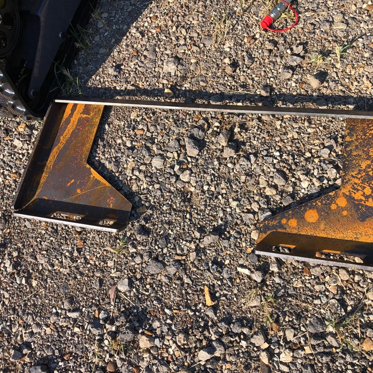#56 • WELD ON SKID STEER PLATE