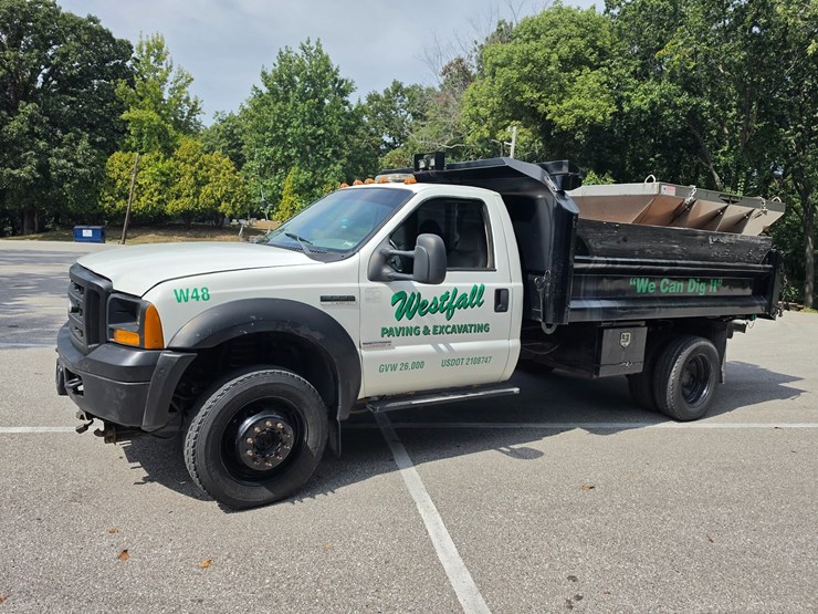 2006-ford-f550-image-7