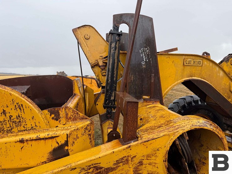 caterpillar-60-image-40