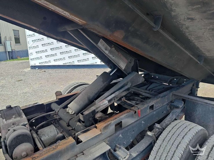2017-ford-f350-image-55