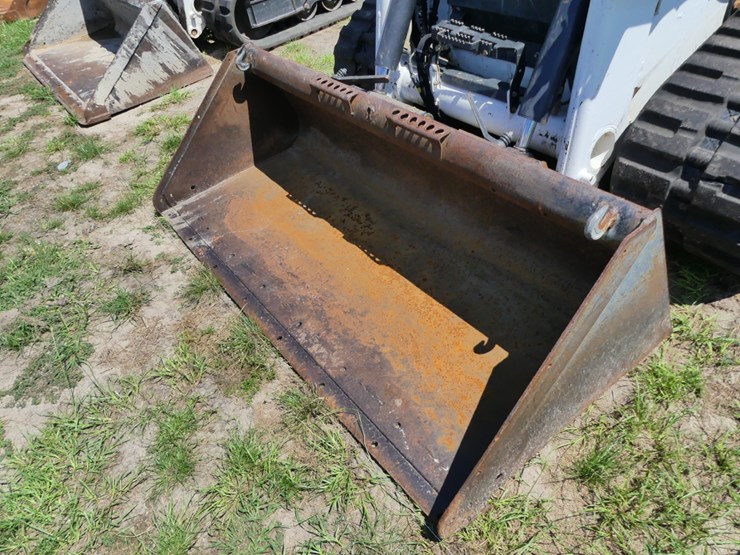 2023-bobcat-t770-image-10