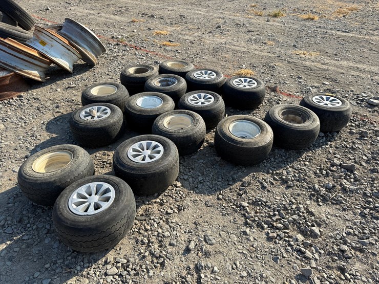 #50532-•-lot-of-(16)-18x8.50-8-tires-inv#50532-image-3