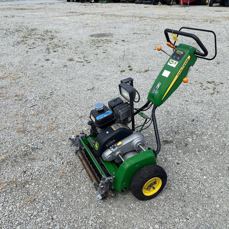 JOHN DEERE 220SL