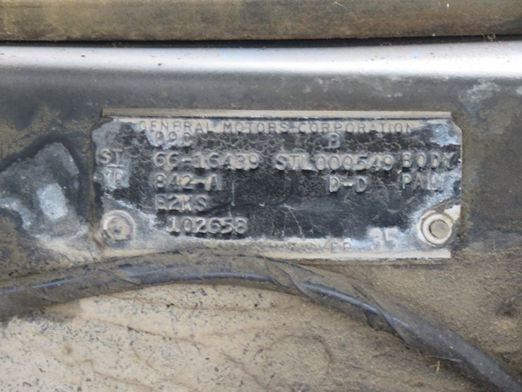 1966-chevrolet-impala-4drht-image-8