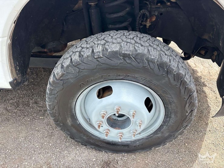 2019-utility-flatbed-image-26