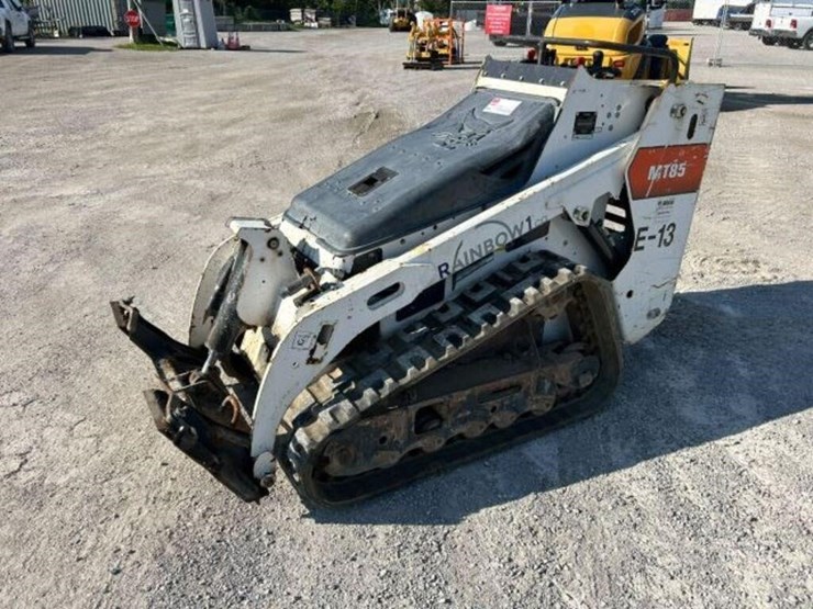 2019-bobcat-mt85-image-1