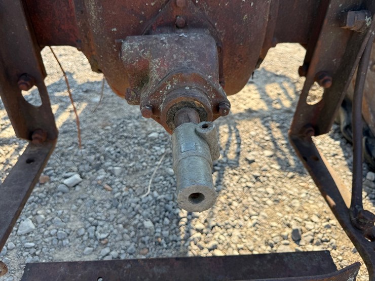 ford-tractor-image-6