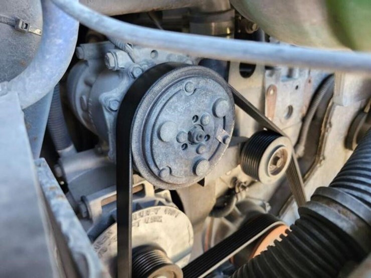 2006-allegro-bus-class-a-motorhome-400abus0d6j0072-image-66