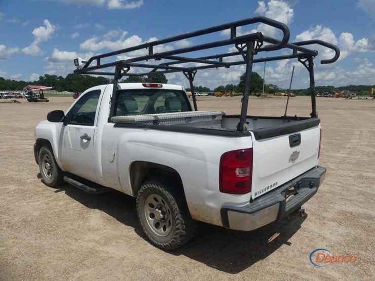 2009-chevrolet-1500-image-3