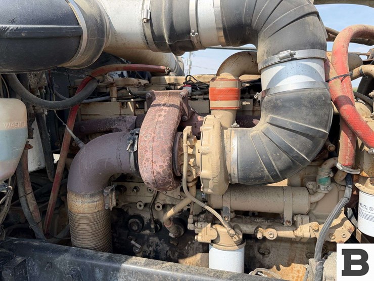 1989-peterbilt-377-image-55