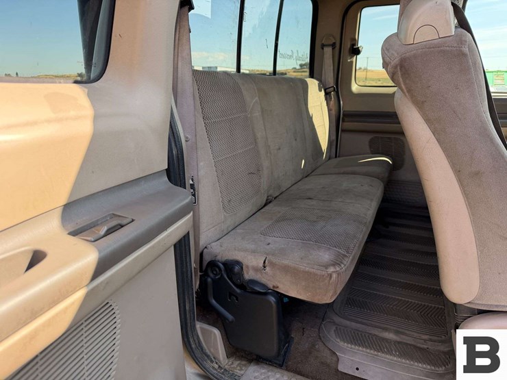 2001-ford-f250-image-24