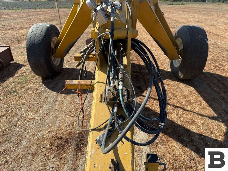 2006-johnson-pull-type-6'-tile-plow-image-10
