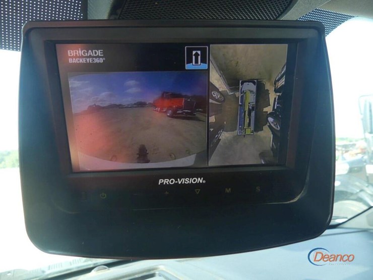 2020-ford-f550-image-12